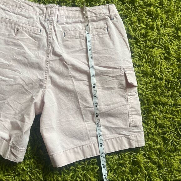 L.L. BEAN CARGO SHORTS PINK - Picture 6 of 7